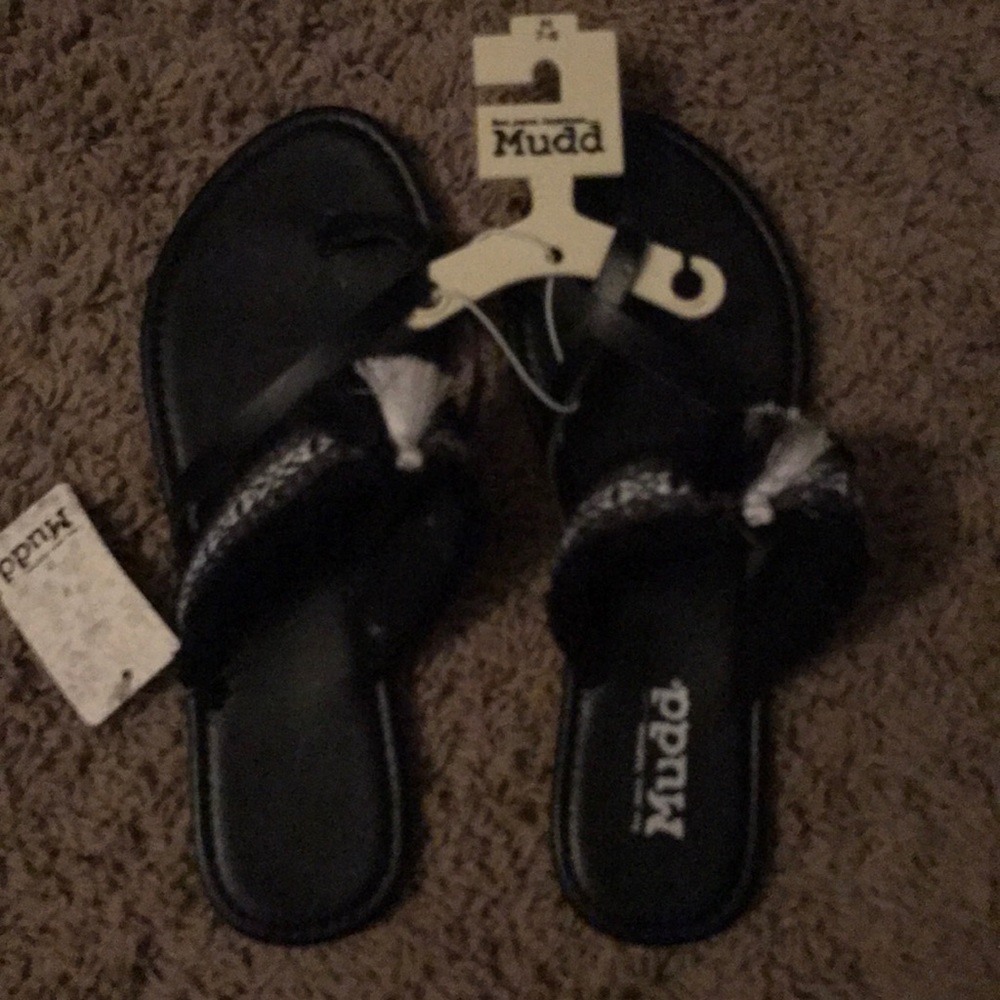 Mudd flip flops